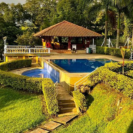 Hotel Casa Confort 산타 로사 데 카발 외부 사진