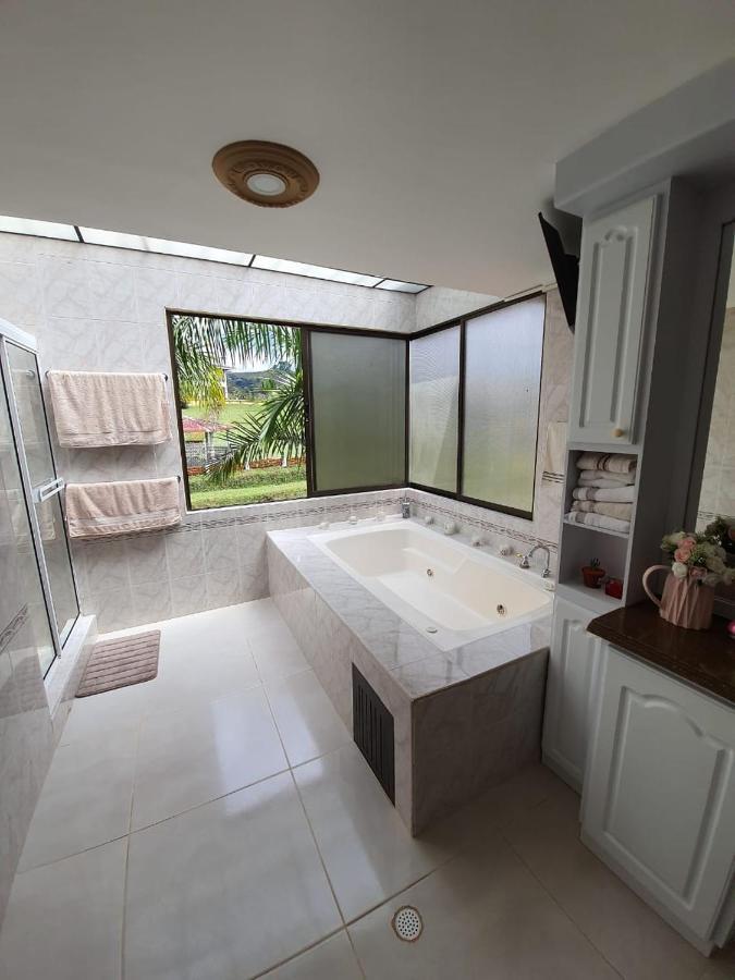 Hotel Casa Confort 산타 로사 데 카발 외부 사진