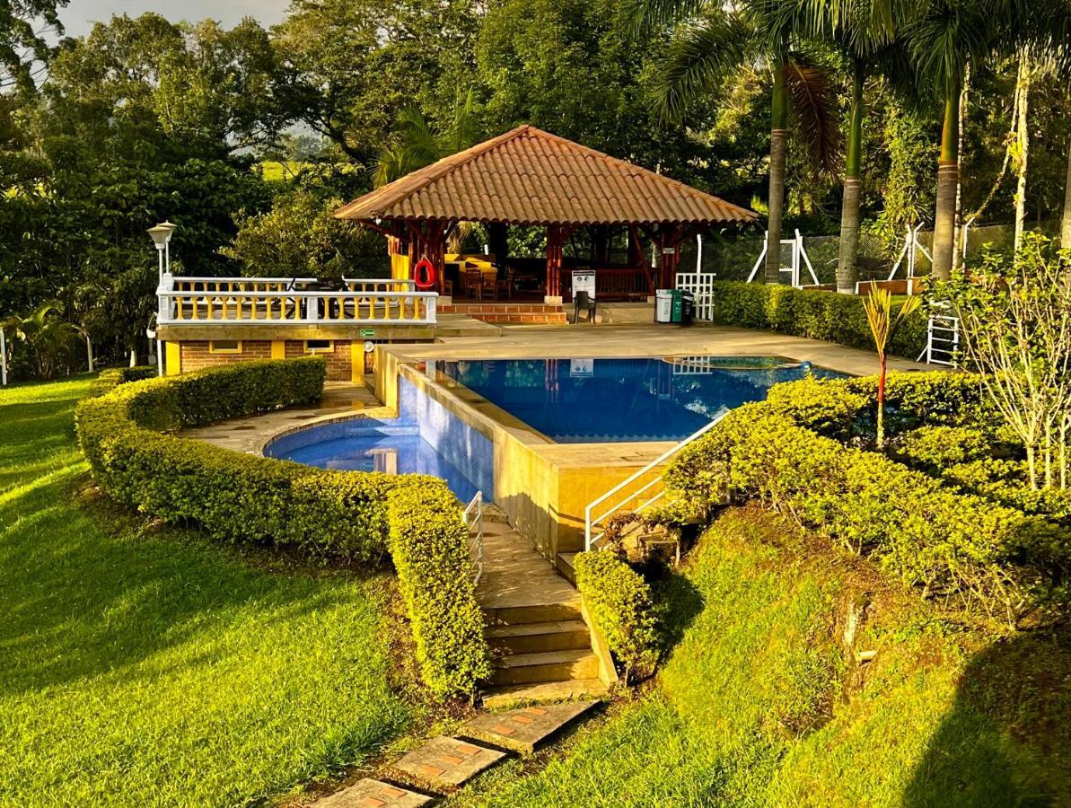 Hotel Casa Confort 산타 로사 데 카발 외부 사진