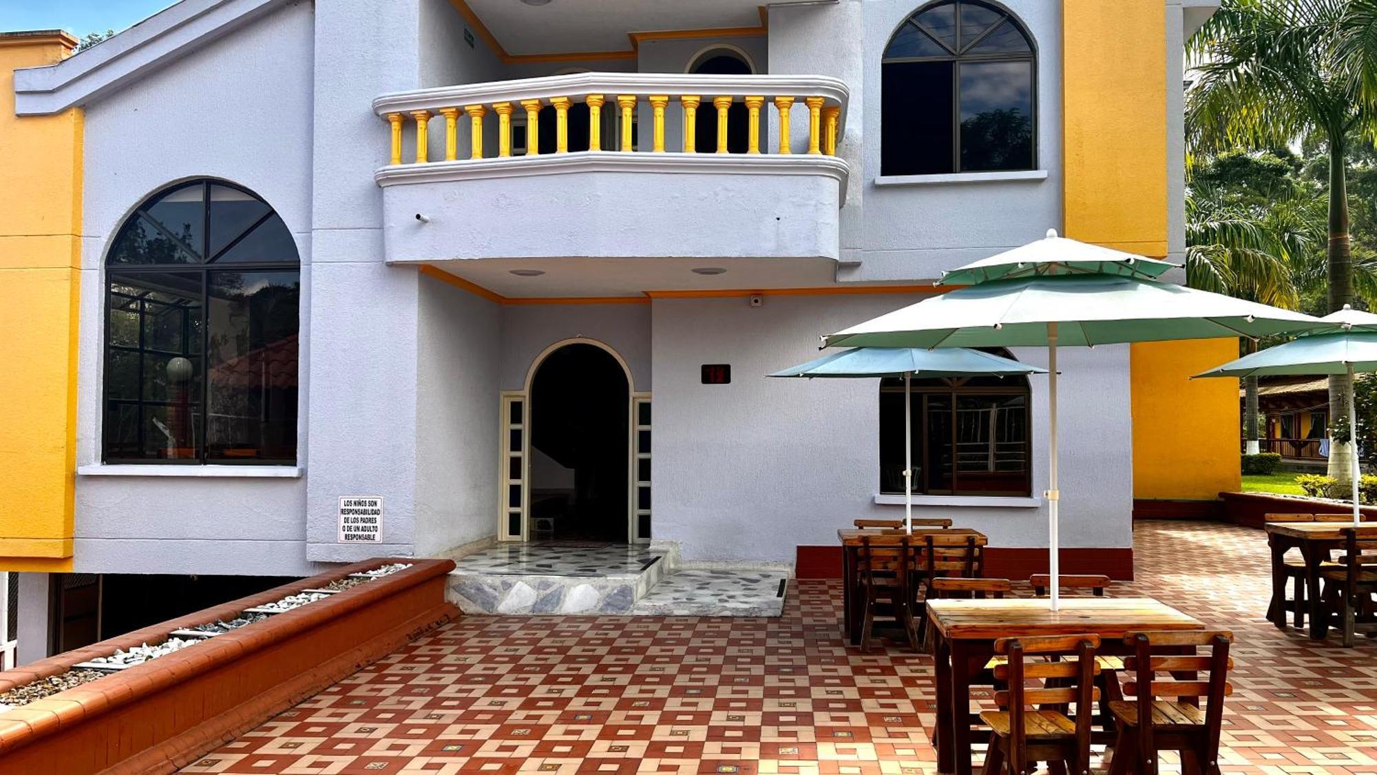 Hotel Casa Confort 산타 로사 데 카발 외부 사진